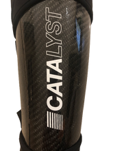 Charger l&#39;image dans la galerie, XLine Shin Pad - Catalyst Hockey
